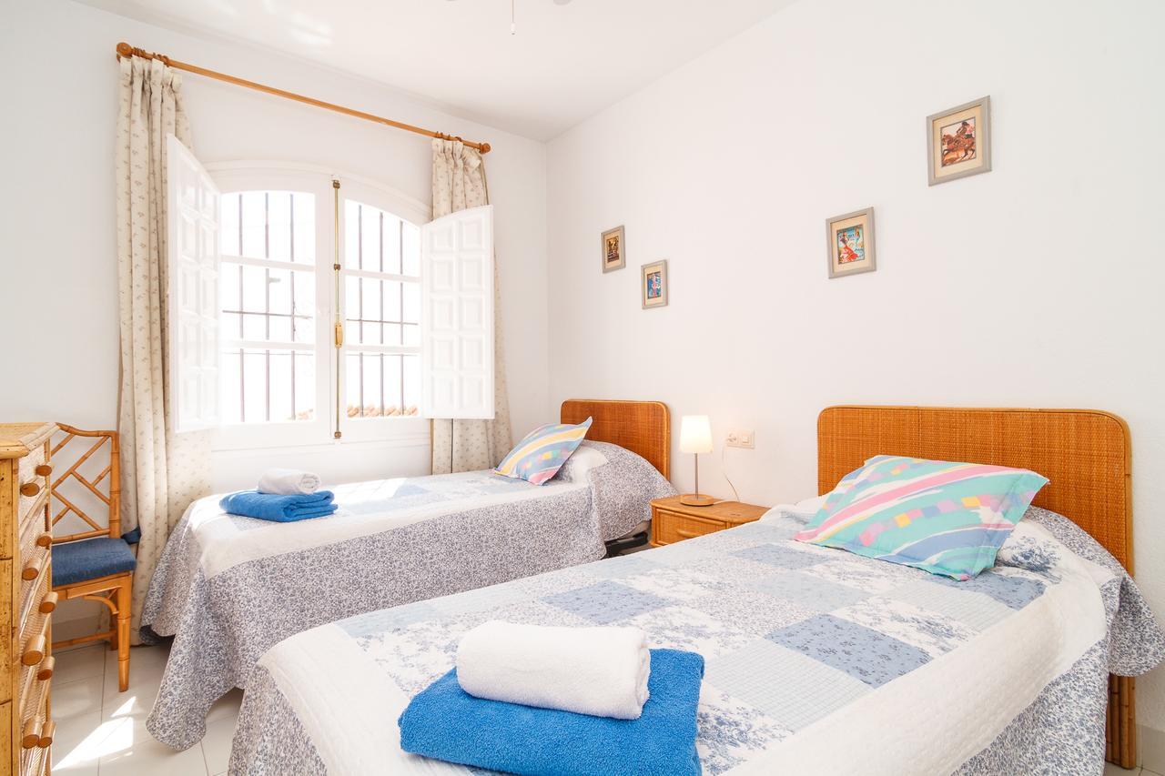 Los Pinos 23 Villas Casasol 네르하 외부 사진